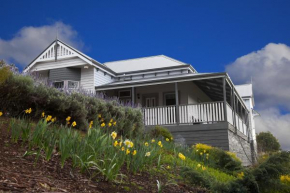 House on the Hill Bed and Breakfast, Huonville